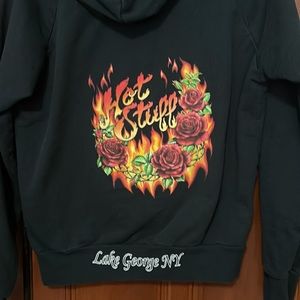 Bella Hot Stuff Lake George New York Black Hoodie Size Medium